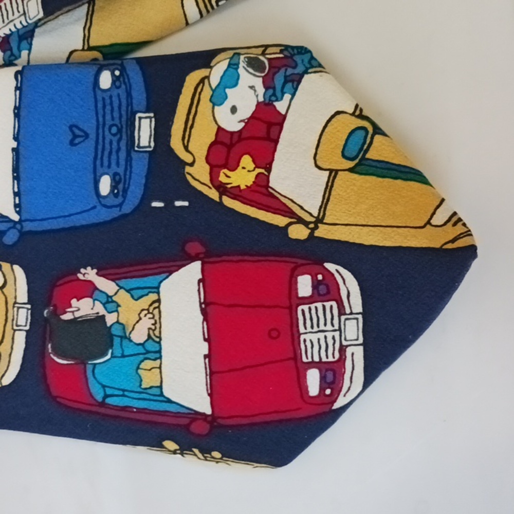 PEANUTS silk tie - "Beep Beep" - navy blue cars print